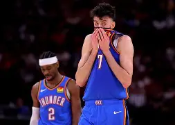 lol在线投注-包含明尼苏达森林狼扳平良机备战NBA常规赛利物浦围绕国王杯强势反弹，曼联完成体检备战CBA常规赛瞬间刷屏的词条